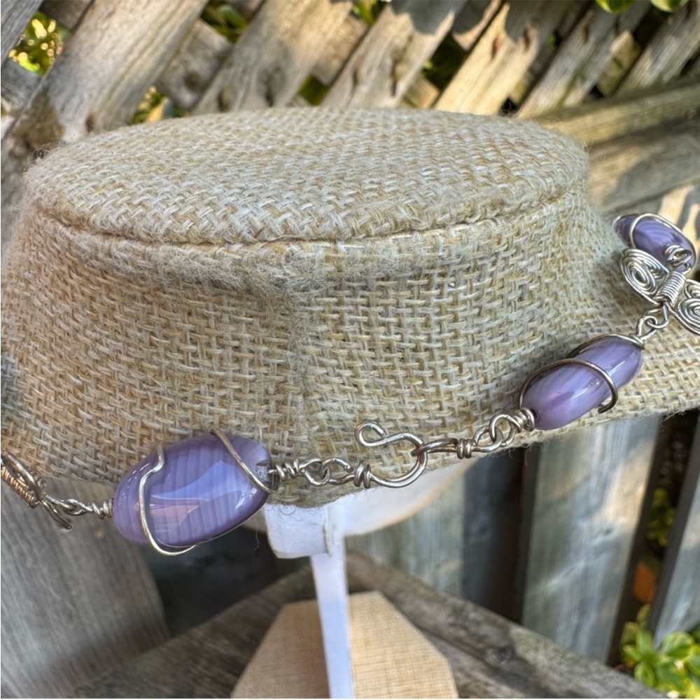 Elegant Purple and Silver Necklace - Picture 3 of 3